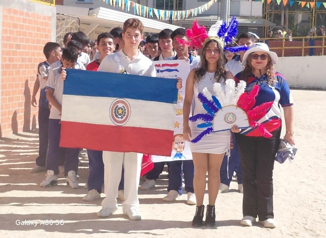 ESTUDIANTES